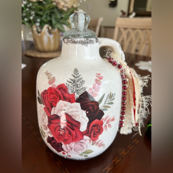 Ceramic jug with rose - Picture 2 of 13